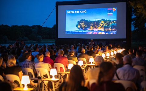 Ein wenig Festivalstimmung beim Open-Air-Kino